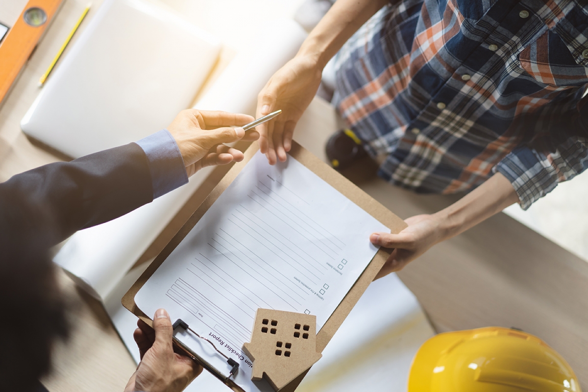 Garantie décennale, RC Pro... trouver une assurance professionnelle adaptée avec Azur Conseil votre courtier en assurance pour les entreprises Garantie décennale, RC Pro... trouver une assurance professionnelle adaptée avec Azur Conseil votre courtier en assurance pour les entreprises